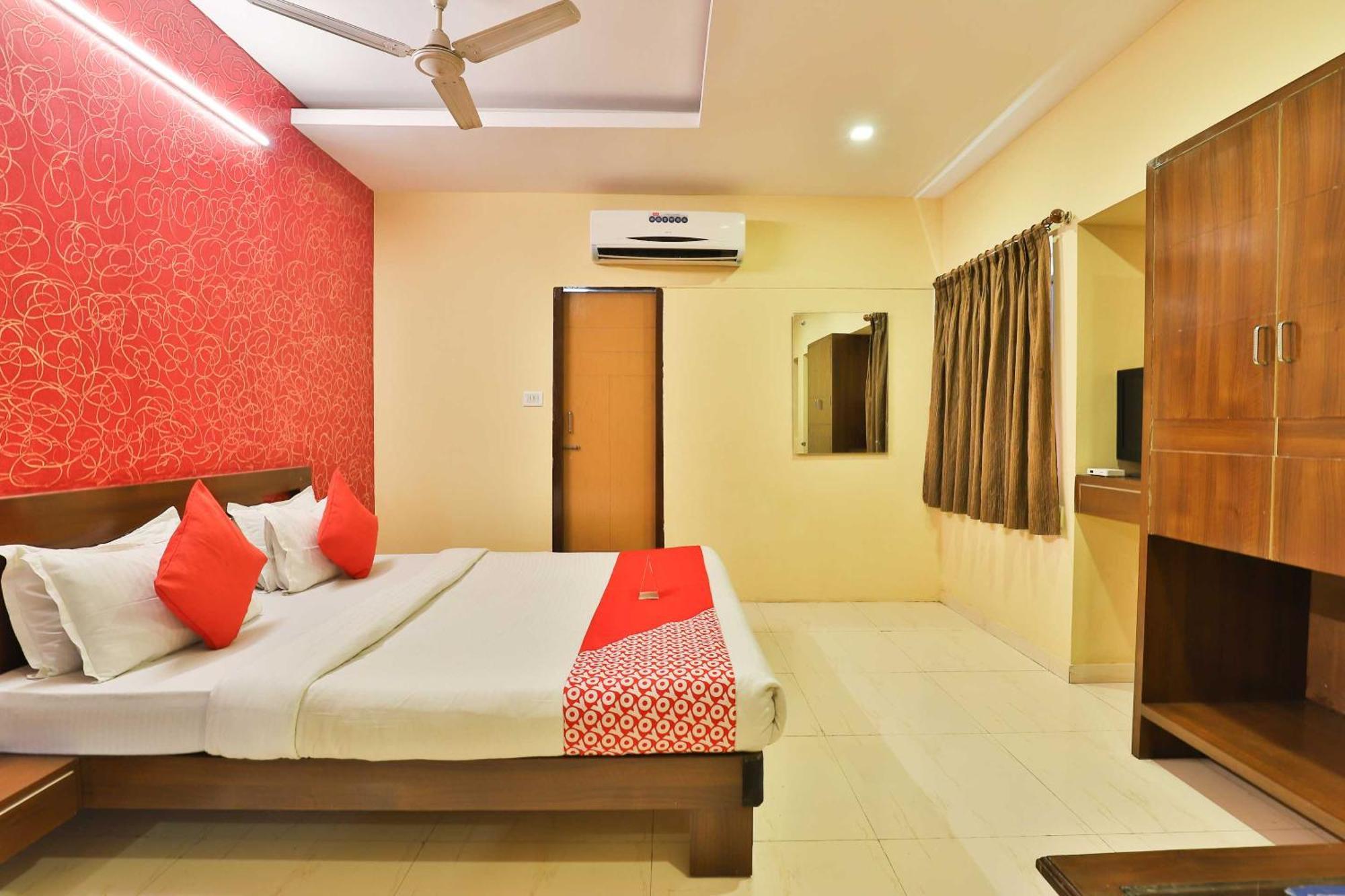 Hotel O Sunrise Gorwa Екстер'єр фото