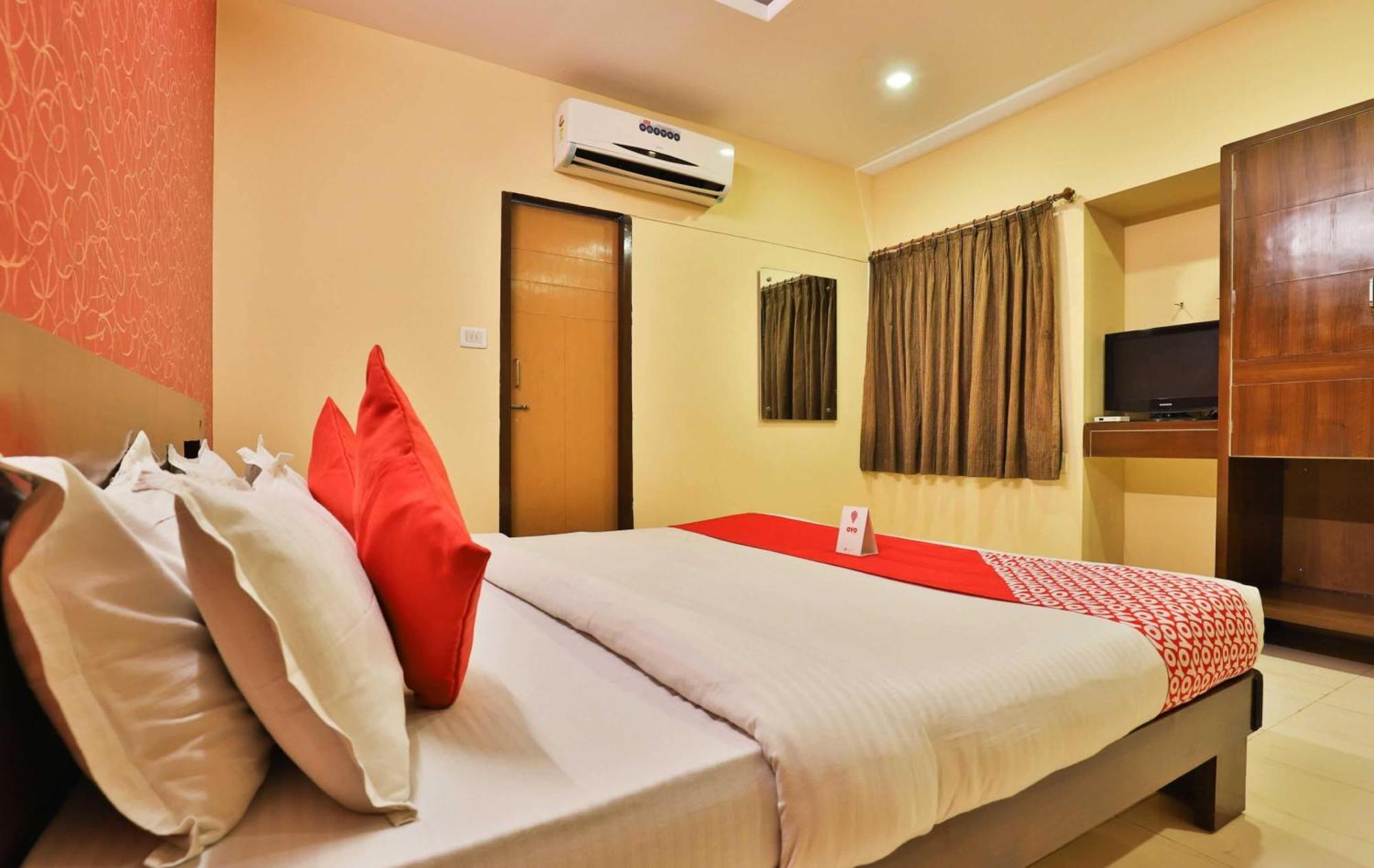 Hotel O Sunrise Gorwa Екстер'єр фото