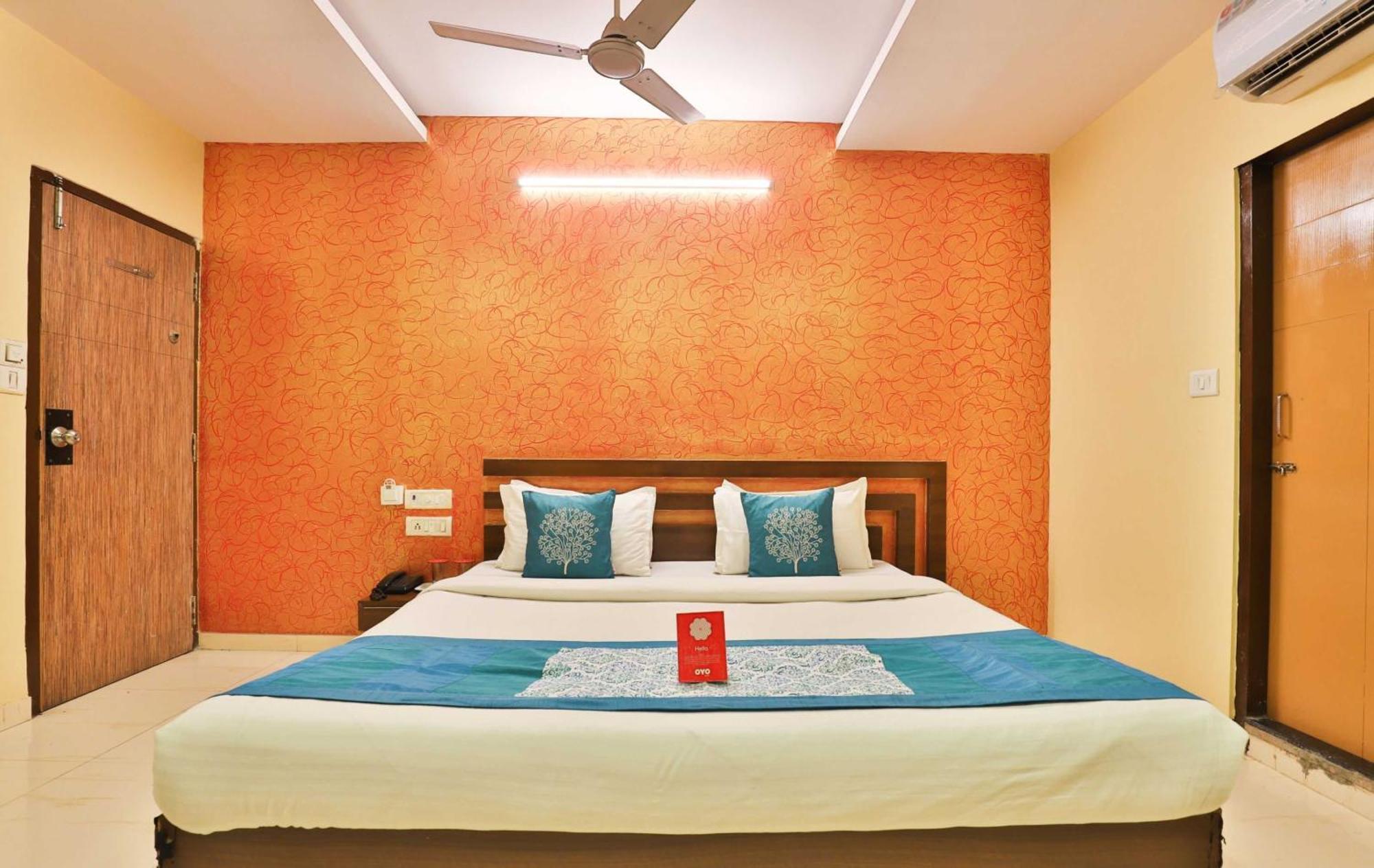 Hotel O Sunrise Gorwa Екстер'єр фото