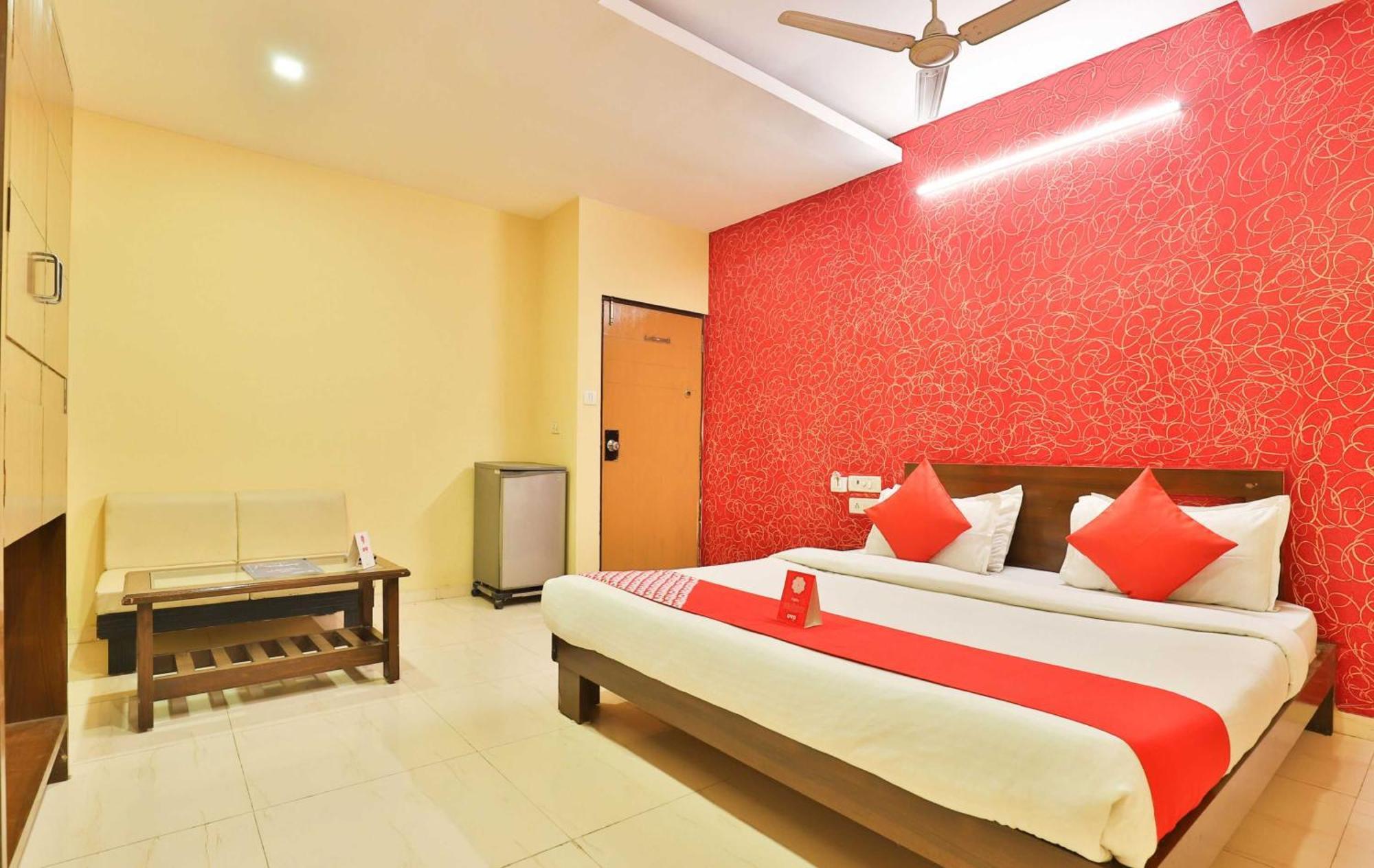 Hotel O Sunrise Gorwa Екстер'єр фото