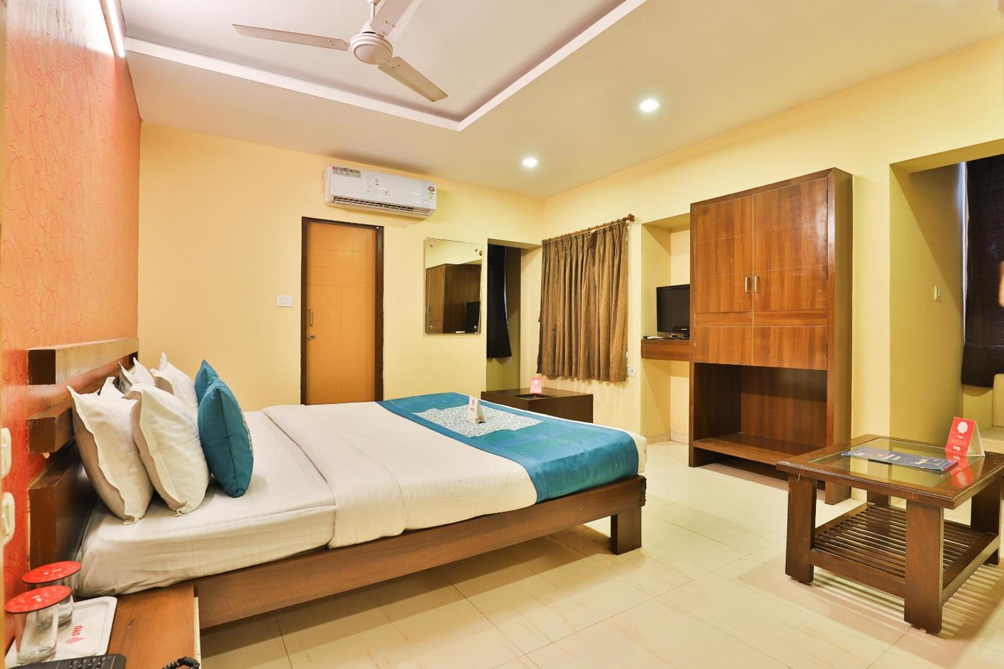 Hotel O Sunrise Gorwa Екстер'єр фото